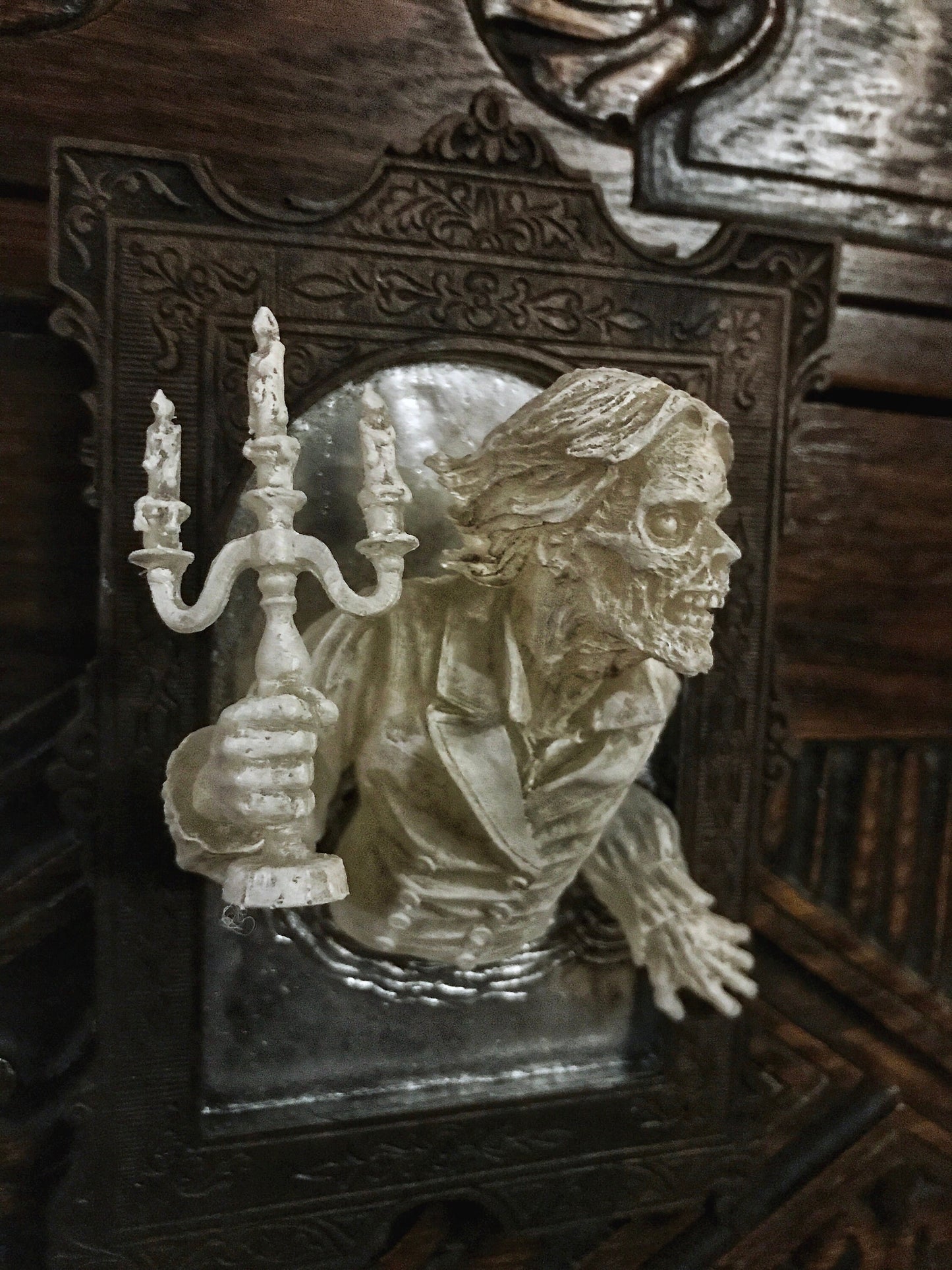 Gentleman Ghost in the Mirror, Ghoul Version