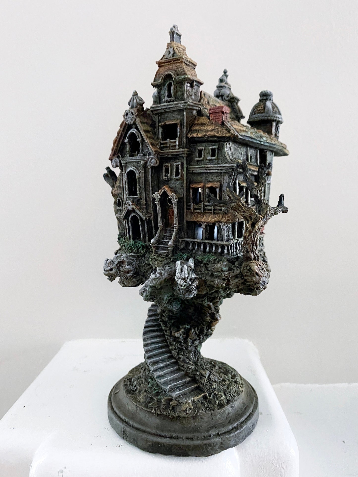 Haunted Mansion, with LED tea light, Full Color