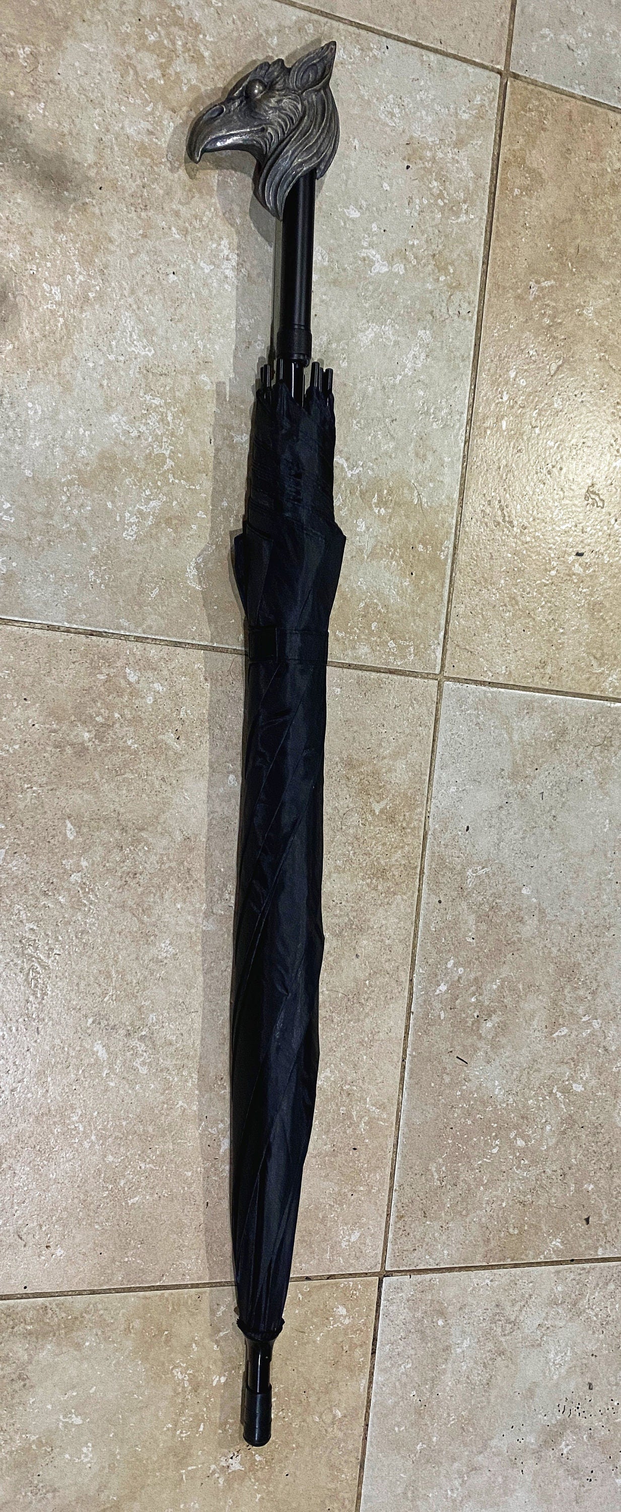 Griffin Umbrella.Hand Sculpted Resin | Medieval Gothic Umbrella, Parasol | Fantasy Cosplay Gryphon Head Umbrella, Gothic Accessory