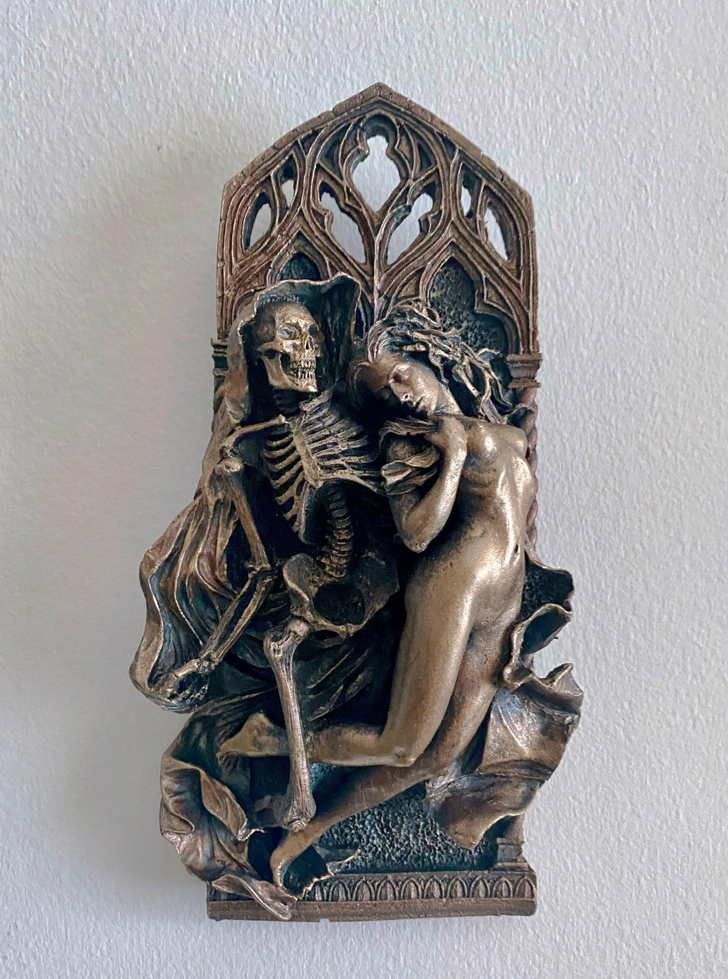 Death and the Maiden Wall Plaque, Half Scale Resin Sculpture | Gothic Medieval Wall Art | Classical Death Statue for Gothic Home Decor