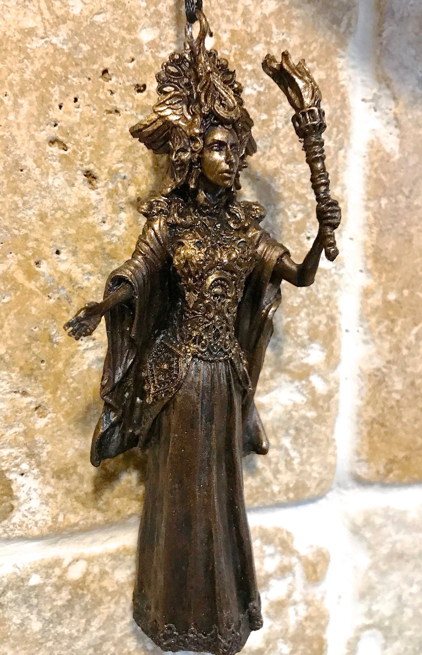 Hecate, Goddess of Witchcraft and Magic Ornament | Pagan Mythical Goddess Figurine | Folklore Altar Ornament for Gothic Home Decor
