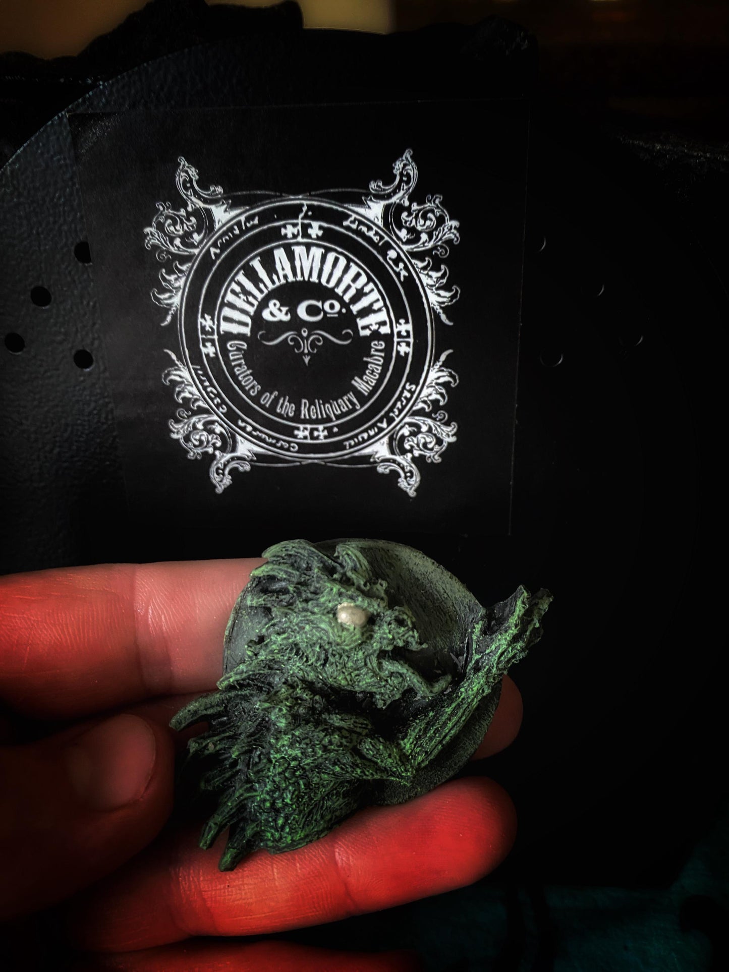 Chupacabra Magnet, Hand Painted Resin Sculpture | Cryptid Fantasy Decor | Urban Legend Chupacabra Magnet for Horror and Gothic Decor