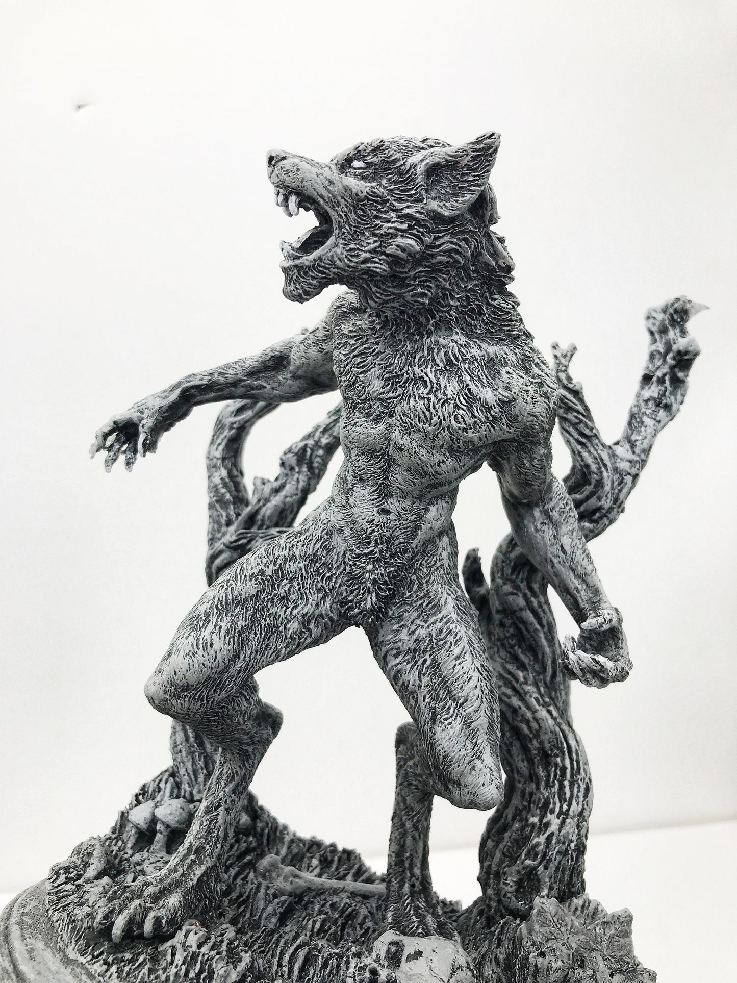 Werewolf Statue, Hand Painted Grayscale Resin Sculpture | Gothic Halloween Legendary Monster Figurine | Dark Art for Spooky Home Decor