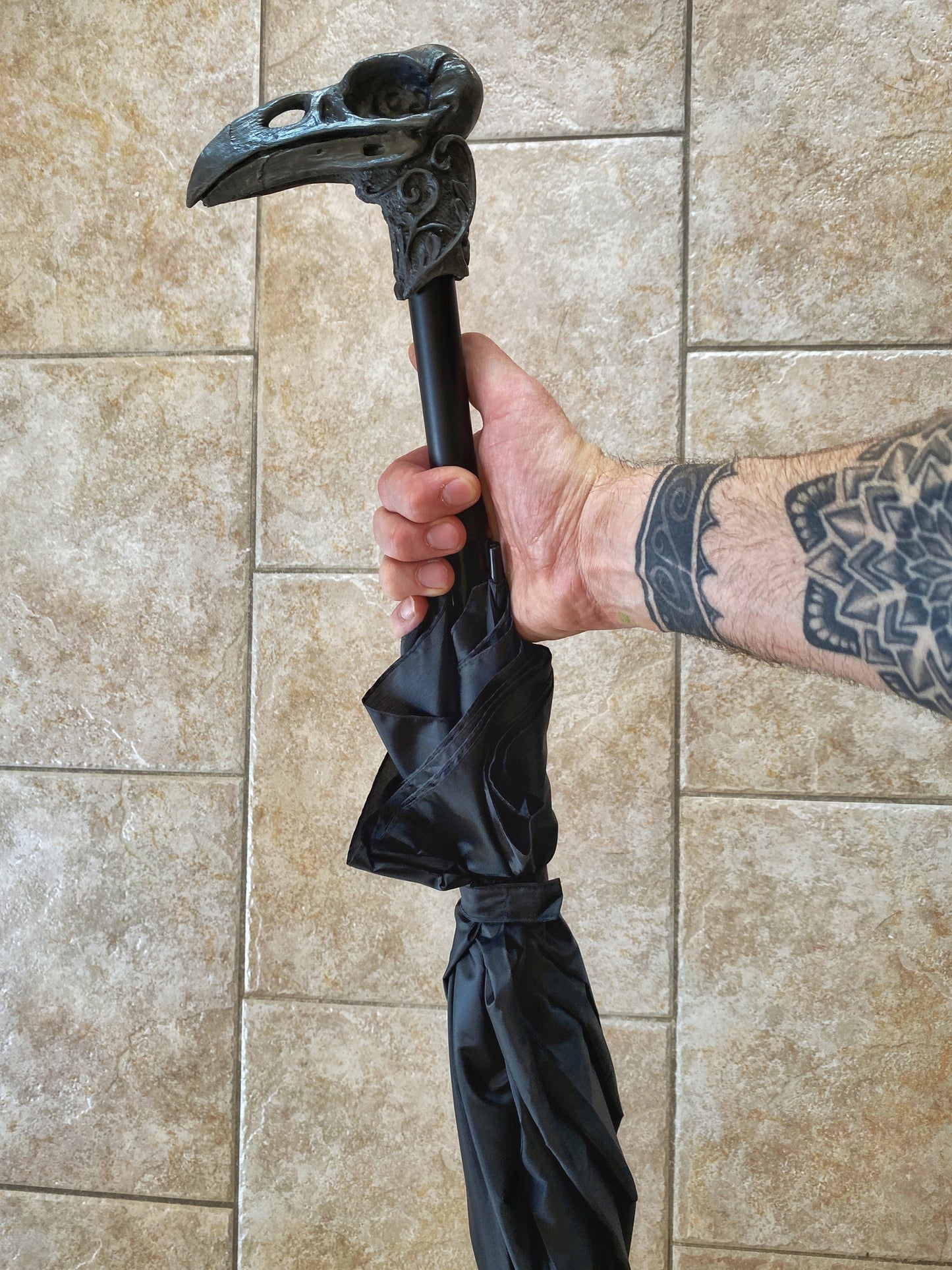 Raven Skull Umbrella, Hand Sculpted Resin | Dark Victorian Gothic Umbrella | Fantasy Cosplay | Raven Crow Skull Umbrella, Gothic Accessory