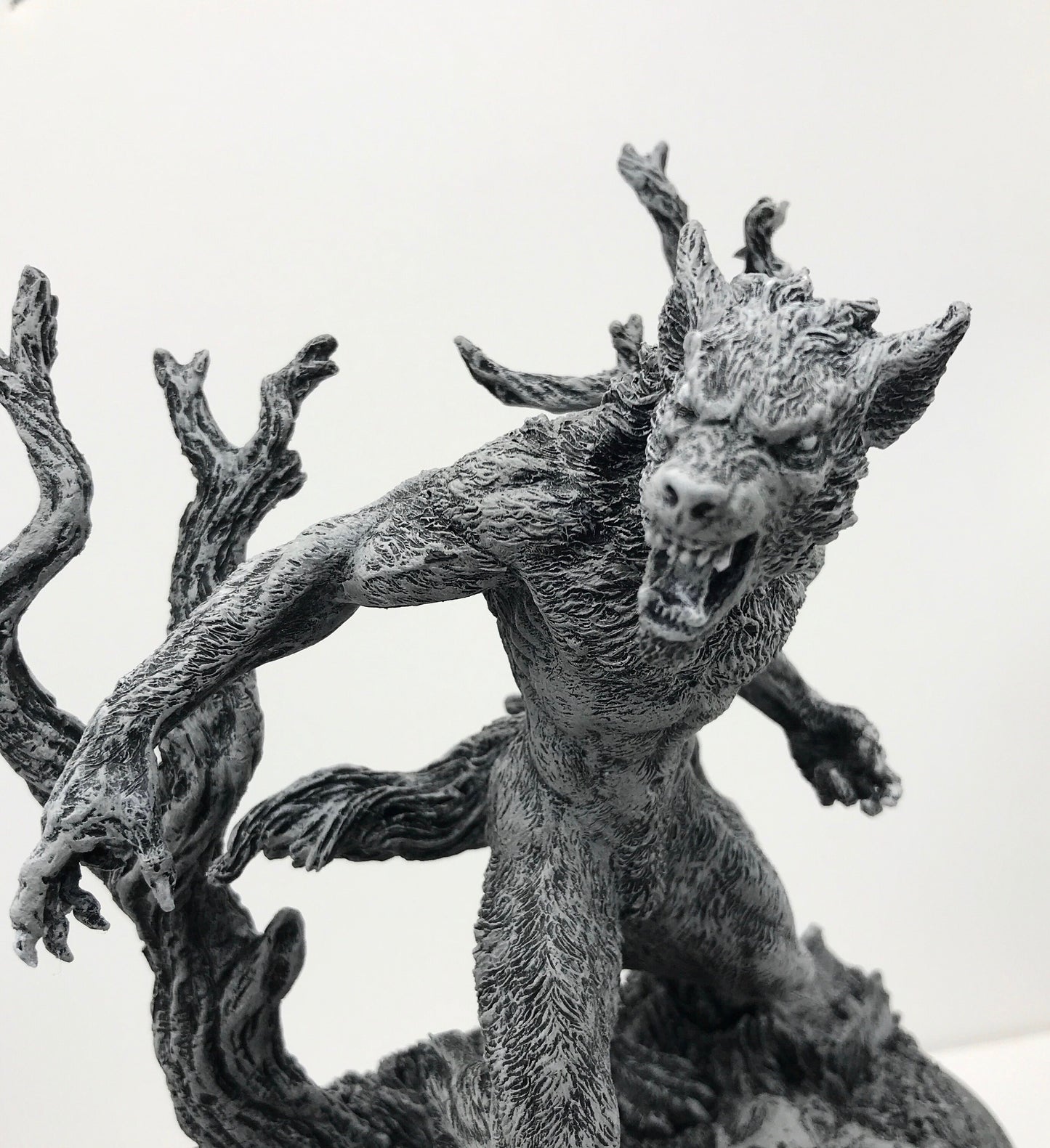 Werewolf Statue, Hand Painted Grayscale Resin Sculpture | Gothic Halloween Legendary Monster Figurine | Dark Art for Spooky Home Decor