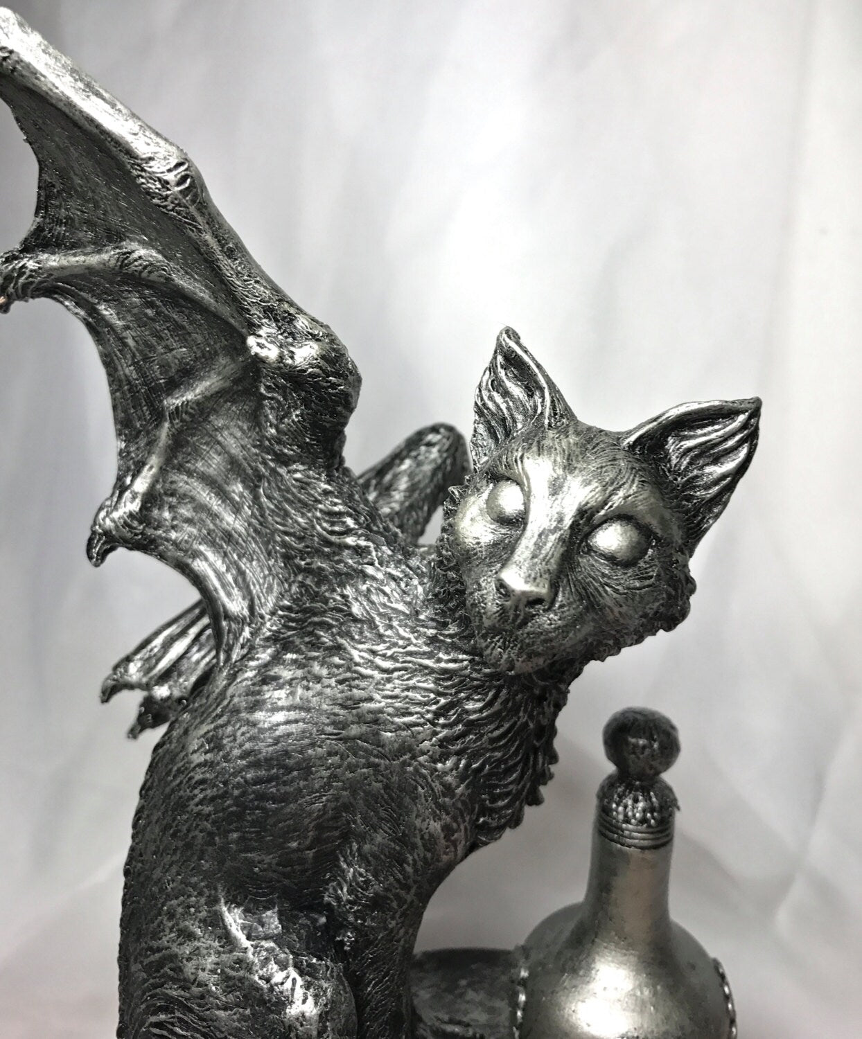 Fairy Cat: Witch’s Familiar Statue, Hand Painted Resin Sculpture | Pagan Folklore Cat Figurine | Witchy Art for Gothic Home Decor