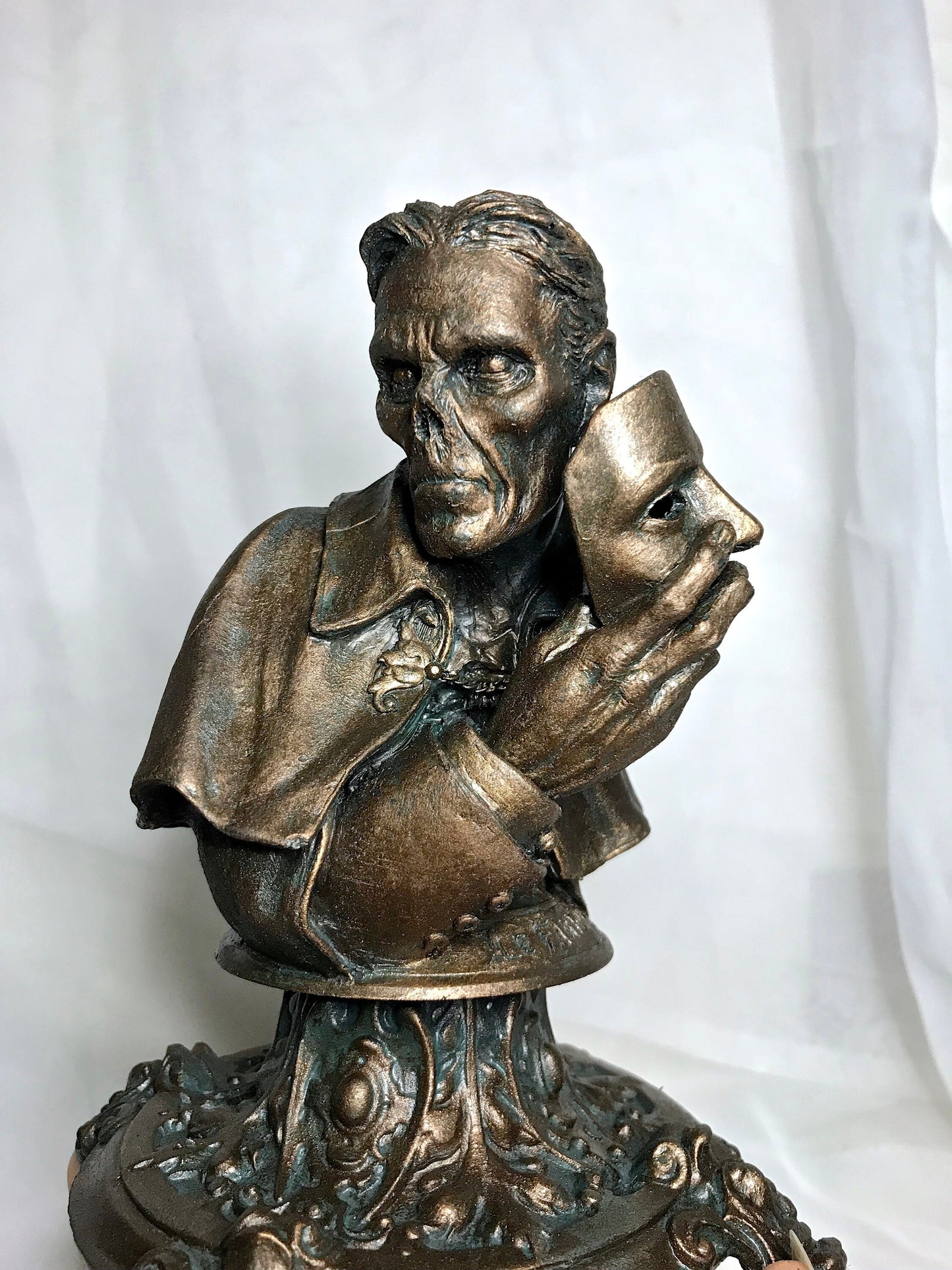 Phantom of the Opera Bust, Hand Painted Resin Sculpture |. Halloween Monster Opera Ghost Figurine | Gothic Art for Spooky Home Decor