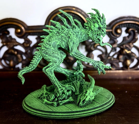 Chupacabra Statue, Hand Painted Resin Sculpture |Cryptozoology Creature Figurine |Urban Legend Chupacabra Monster Figurine, Horror Art Decor