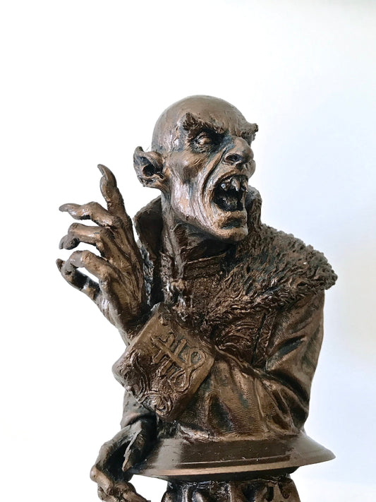 Dracula: Nosferatu Bust,Resin Sculpture | Legendary Vampire Figurine | Victorian Gothic Undead Creature| Dark Art Gift and Spooky Home Decor