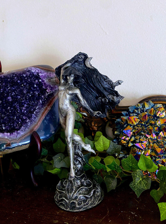 Nyx, the Goddess of the Night Statue, Half Scale | Mythological Deities Figurine | Myths and Legends Character| Mythic Art for Gothic Decor