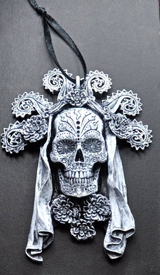 Dia de los Muertos Ornament, Hand Painted Resin | Mexican Gothic Decor |  Spooky Day of the Dead Skull Ornament for Gothic Holiday Decor