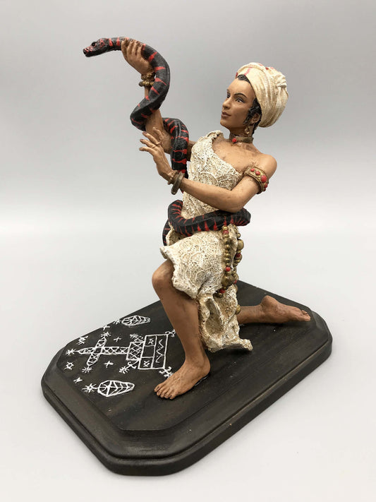 Marie Laveau, Voodoo Queen of New Orleans Statue, Full Color Resin | Legendary Witch Figurine | Pagan Altar Statue for Occult Decor
