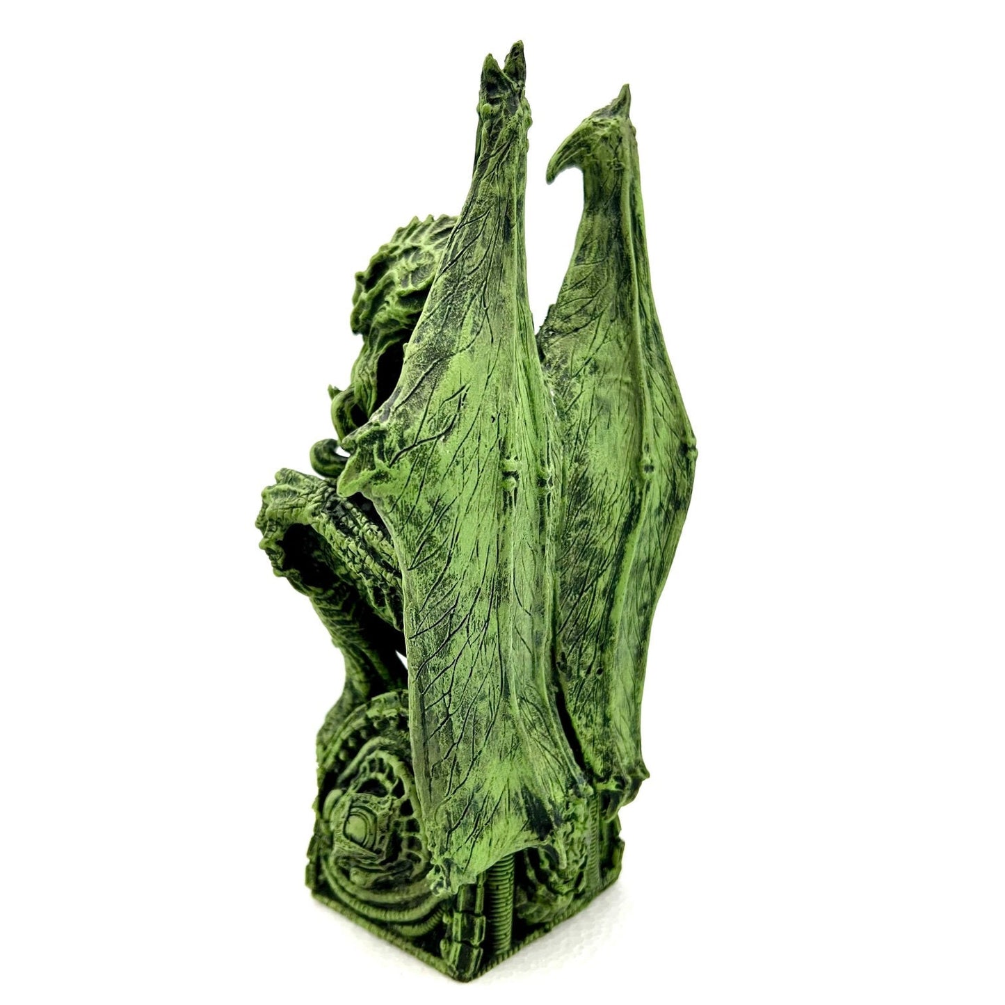 Cthulhu Enthroned Statue, Hand Painted Resin Sculpture | Cthulhu Mythos Monster Figurine | Lovecraftian Horror Decor and Gamer Gift
